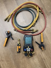 Testo 557s Smart Digital Manifold Kit Wireless Temperature Clamps & Vacuum Gauge