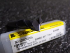 Kennametal 5872974 Square End Mill 10.00 mm Dia, 19.00 mm LOC, 72.00 mm OAL (G)