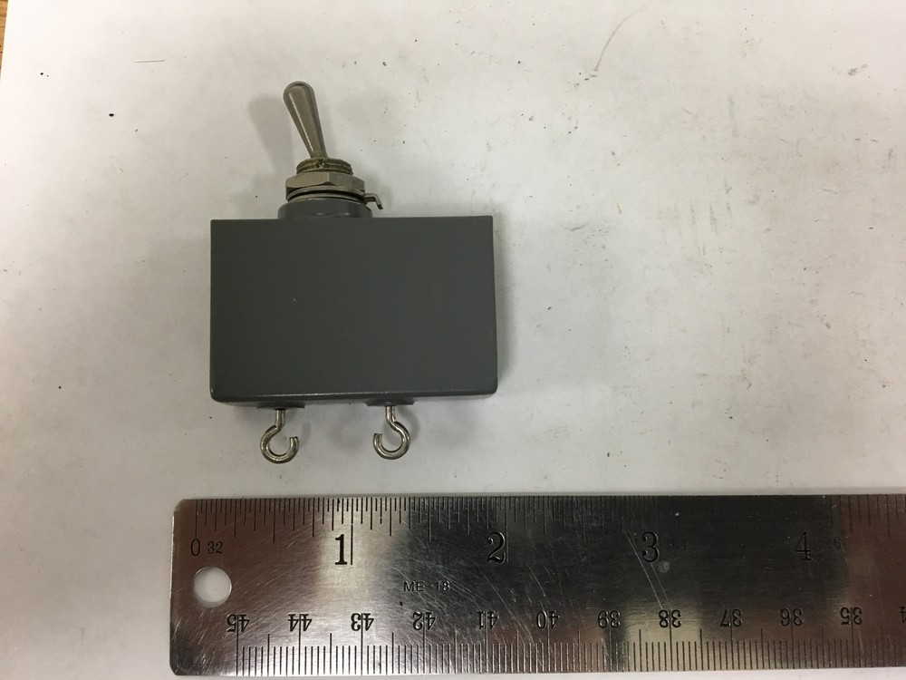 Airpax 520-A-501 Circuit Breaker .50A 120V 400 Ohm