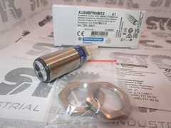 XUB4BPANM12 TELEMECANIQUE Photoelectric diffuse sensor – Original item