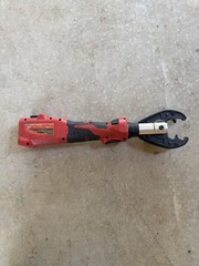 Milwaukee M18 FORCE LOGIC ONE-KEY LINEAR UTILITY CRIMPER w/ XC 3.0 Battery,Bag