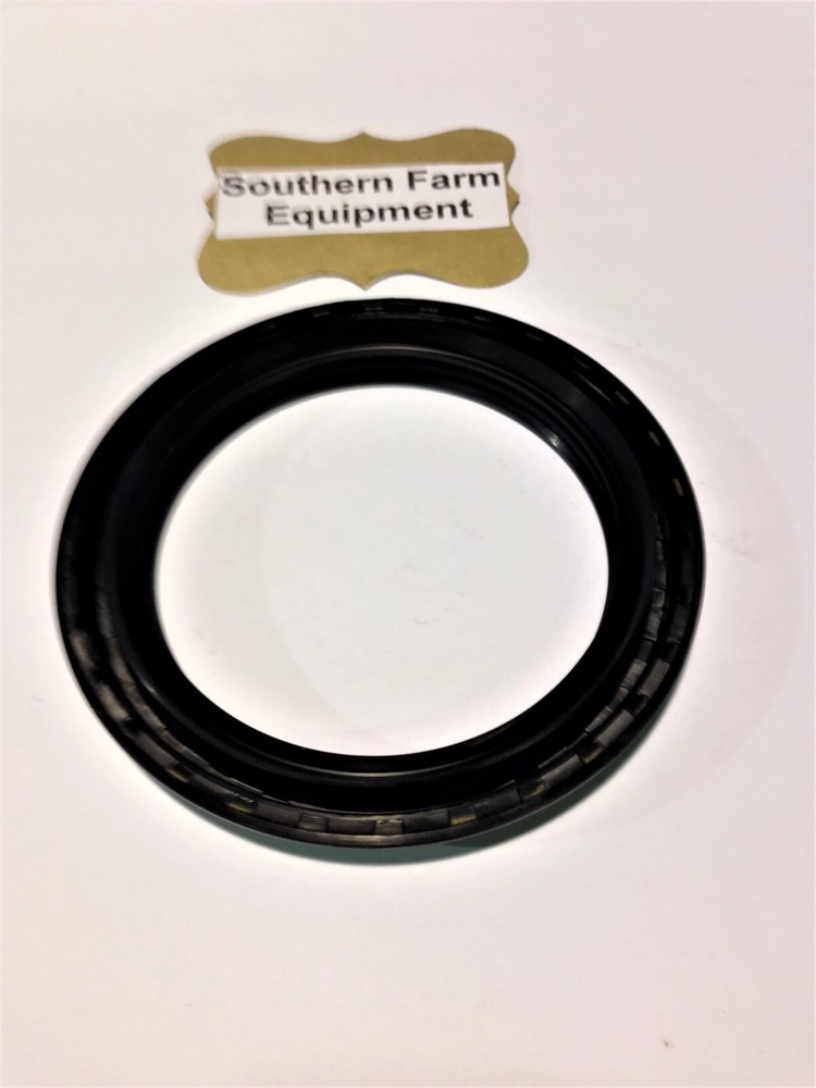 FRONT KNUCKLE SEAL FITS YANMAR TRACTORS: YM1110D, YM1500D (red), YM1510D