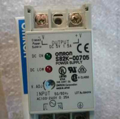 New S82K-00705 S82K00705 Omron 5V 1.5A switching power supply (1PCS)