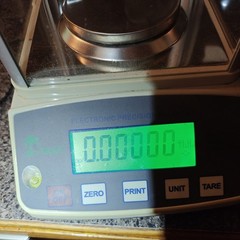 Tree HRB 303 Analytical Scale – 0.001g Precision, Dual Display, Draft Shield