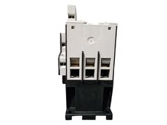 Eaton 40A IEC Contactor XTCE040DS1A Side-Mounted 110/120V 3P Screw Terminal FVNR