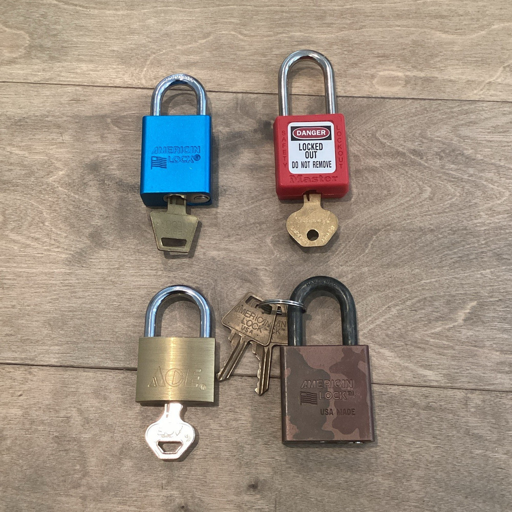 Mixed Brands Lot of 4 Keyed Padlocks w/ Keys – Blue Red Gold Brown