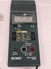 EXTECH 401025-NIST LightMeter, +/-5%Light ACC”, FullSize, 485F12 EXTECH 401025-