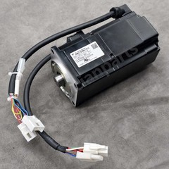 1pcs New Servo Motor for YASKAWA SGMAV-02ANA-YR13 200W 200VAC 1.5A