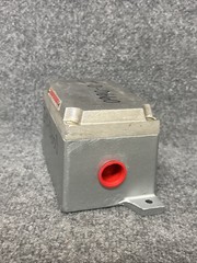 Killark SWBC-15 – Control Station Gray NEMA 7CD/9EFG 6-1/2 in H x 4 in W x 4-1/4