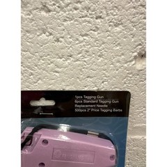 Feng Jiang Retail Tagging Gun W/ Tags and Replacement Needles, 500 pcs – Pink