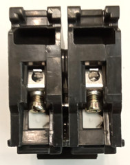 Siemens B220 Circuit Breaker 20A 2Pole 120/240VAC 10KAIC Bolt On Panel Mount