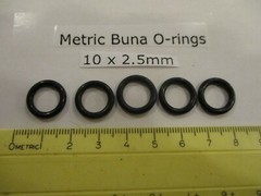 10mm ID x 15mm OD x 2.5mm thick O-ring. Buna-70. Quan 5.
