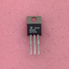 UA7912C – TEXAS INSTRUMENT (-)12V 1.5A Negative Voltage Regulator