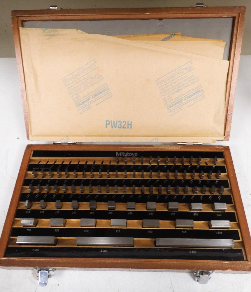 Mitutoyo Gage Block Set – 81 pcs. – Grade 3 English, Steel Rectangular – PW8