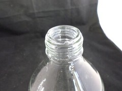VWR 2L Graduated Round Media Storage Bottles With GL45 Screw Cap 10754-822 10/cs