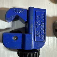 Lot of 8 different instruments,pipe cutters,Junior Tube Cutters, Husky, Gatco