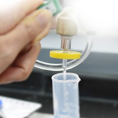 Nylon Syringe Filter 0.45μm Pore Size 25mm Diameter No Sterile Hydrophilic