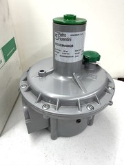 Pietro Fiorentini Governor (1 1/4”) F31153AABQB VL Cap Regulator- New-Open Box