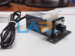 1PCS New 1032-32-EMN/5N 3-way Solenoid Valve 24VDC 0.25MPa