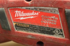 Milwaukee 2471-20 M12 Cordless Copper Tubing Cutter – TOOL ONLY AS IS