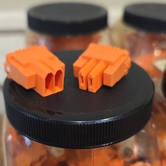 Ideal PowerPlug Luminaire Disconnect Connector 2-Wire 30-382J Orange 18-12 AWG