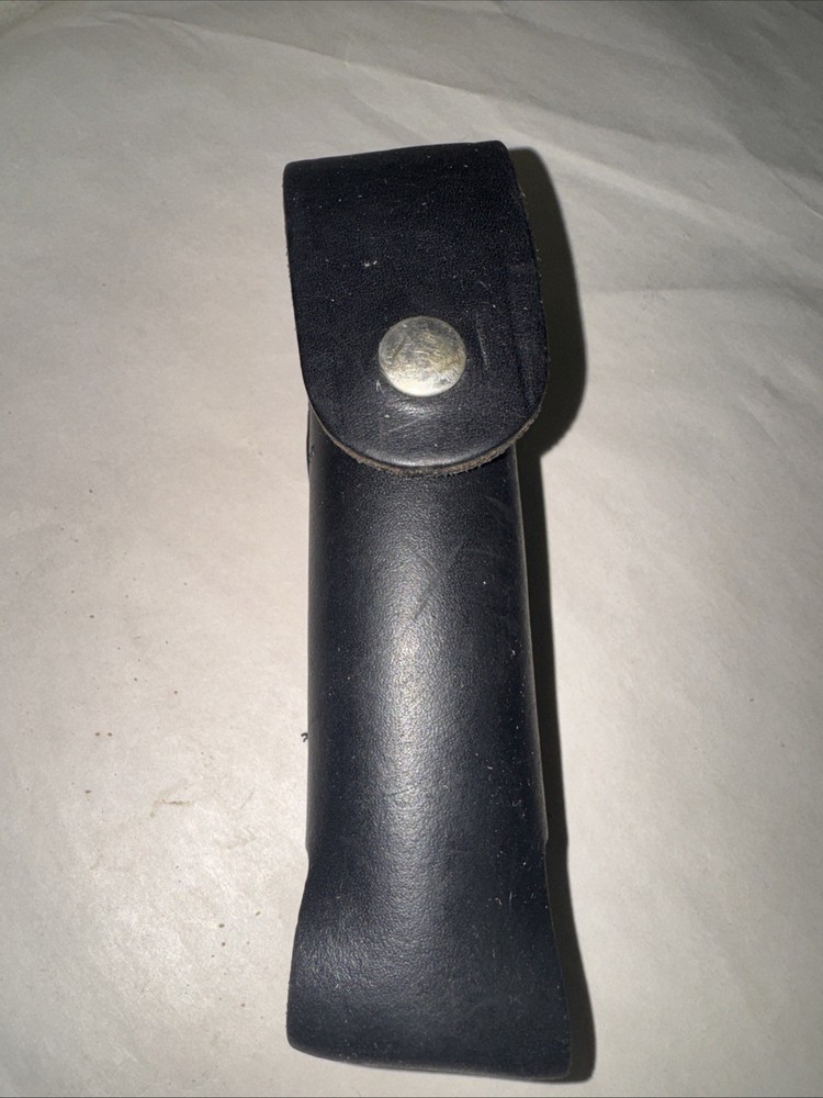 Boston Leather 5526 MK-4 Chemical Spray Holder Black Leather Duty Belt Mace Case