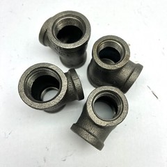 LOT OF 4 INDONESIA 1IN FPT X 3/4 X 3/4 BLACK MALLEABLE IRON REDUCING TEE