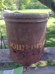 John Deere Planter ORIGINAL JD Patena 2 Leg Deer Logo Seed Box w/ lid