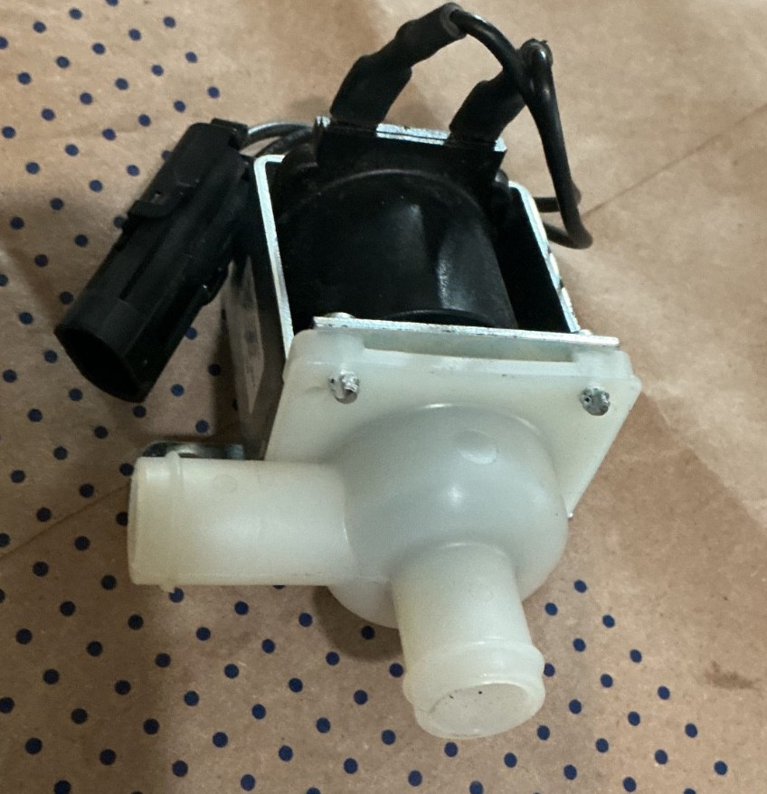 Water Solenoid DELTROL CONTROLS DSPV10-408S3F 12 Volts part 70373-61