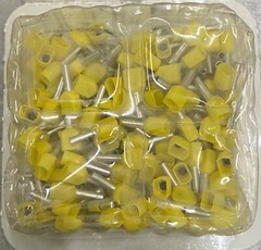 BM 00554 Insulated End Sleeve/Bootlace Lug,2 X 1mm2/18 AWG, Yellow, 200 Pc’s Pkt