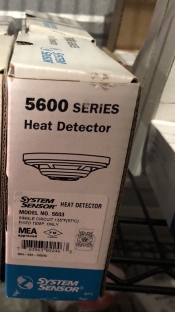 System Sensor 5603 Heat DetectorSingle-circuit, 135 F – Fixed-Temp Only