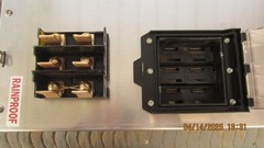 BOLTSWITCH ENPT324, Fusible Pullout Switch, 3 phase 4 wire, 200 amp, 3R outdoor