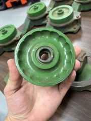JOHN DEERE PLANTER FEED CUP HOUSING 1240 1250 1290 1260 B30948 b30945 WHOLE UNIT