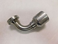 Parker Hose Adapter 3/4" Hose x 3/4" SAE Code 62 Flange Head 90º L16N7