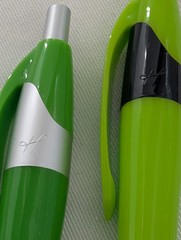 30ct Mixed Lot Misprint Click Pens JAVALINA Hub Pen GREEN Lime Forrest Neon Dark