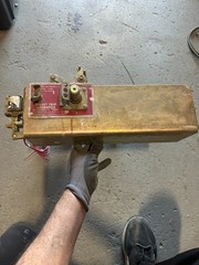 VL369ST Boltswitch Operating Mechanism with 120V Shunt
