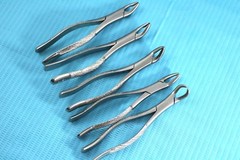 SET OF 5 GERMAN STAINLESS STEEL DENTAL EXTRACTING EXTRACTION FORCEPS A+ QUALITY