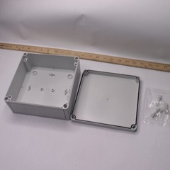 Rittal Enclosure Box Polycarbonate Light Grey 182 x 180 x 90 MM PK 9517.000