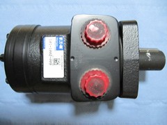 Char-Lynn 101-1002-009 / Eaton 101-1002-009 Motor 1/2″ NPTF Ports 1″ Keyed Shaft