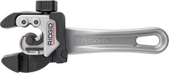 Close Quarters Tubing Cutter with Ratchet Handle
