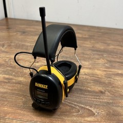 DeWalt DPG15 AM/FM Radio Digital Tune Aux Connection Ear Muffs Headset Headphone