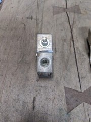 Ilsco D-84 Box Type 1/0 500MCM Mechanical Lugs (Lot Of 2)
