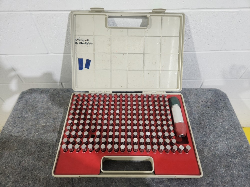 MHC Metric pin gage 10.00mm ‘ 13.98mm +, calibrated Feb 2025
