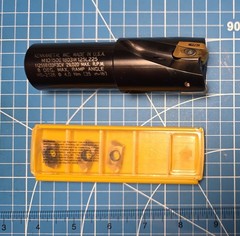 Kennametal 1.500″ Diameter Indexable Mill 1-18 M1D150E1803W125L225 with inserts