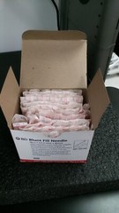 BD BECTON DICKINSON 305180 Sterile Single Use 18G x 1 1/2