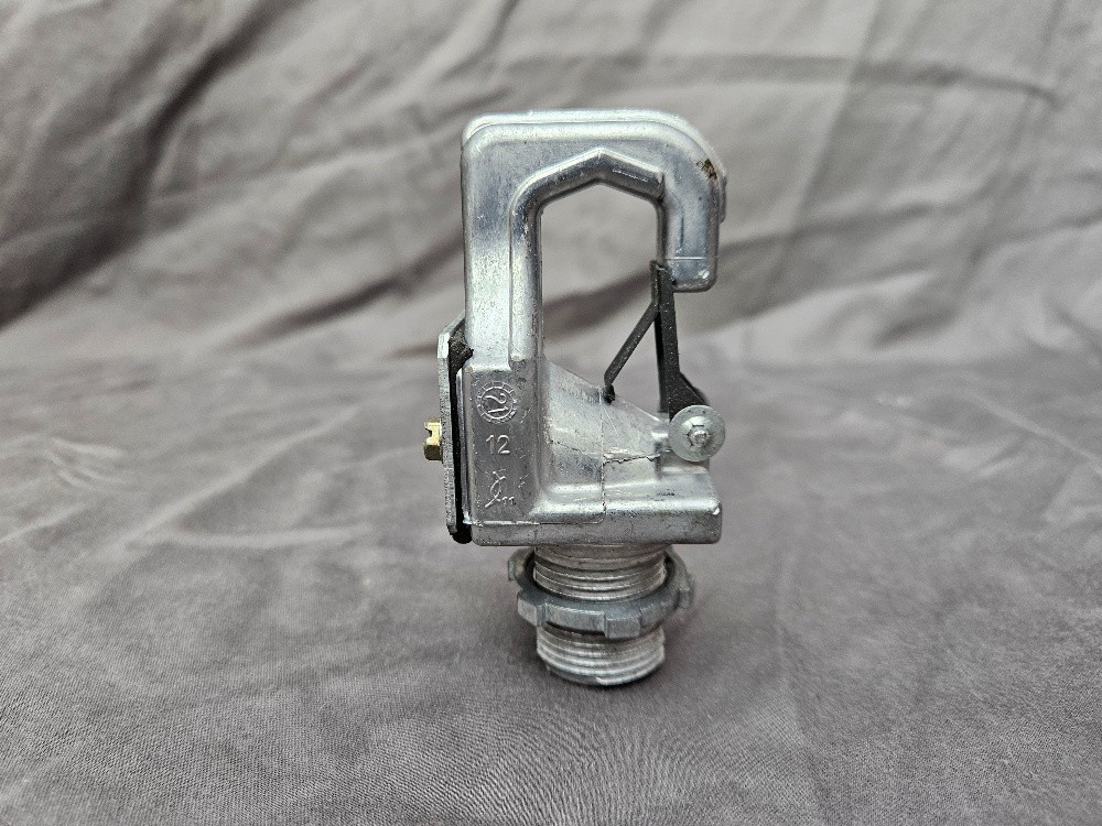 Lithonia Lighting 593958 HKM HKM-U-HID Fixture Male Hook Solid Plate Cover