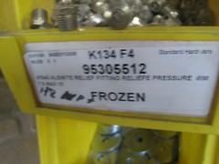 10 – 47640 ALEMITE 1/8 PFT 7.5 lbs to 15 lb pressure RELIEF Fittings Lot of 10