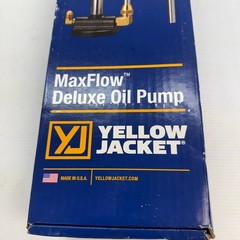 Yellow Jacket 77930 Max-Flow Deluxe Oil Pump
