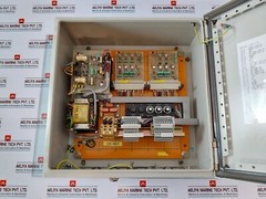 EMRI CXC10 Accelerometer Amplifier & Supply Box 1-20Hz 220 Volt