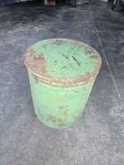 John Deere 290 490 Planter Fertilizer Box
